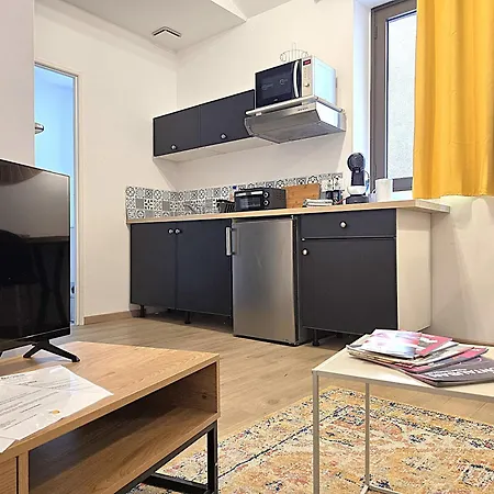 Sublime Cocon Pour Deux - 1 Lit Double - Hypercentre De - Proche Place Nationale Apartment
