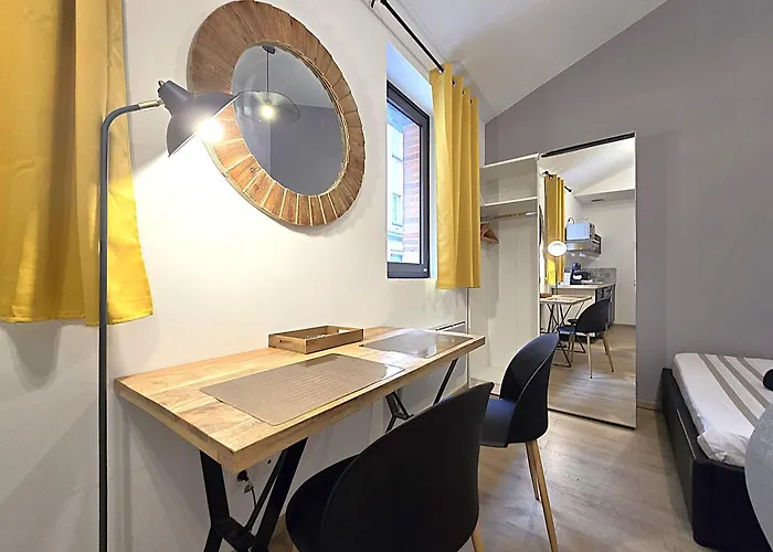 Sublime Cocon Pour Deux - 1 Lit Double - Hypercentre De - Proche Place Nationale Μοντωμπάν